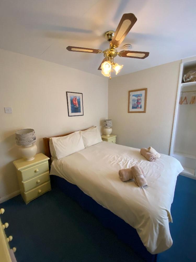 The Copley Arms Hotell Looe Rom bilde